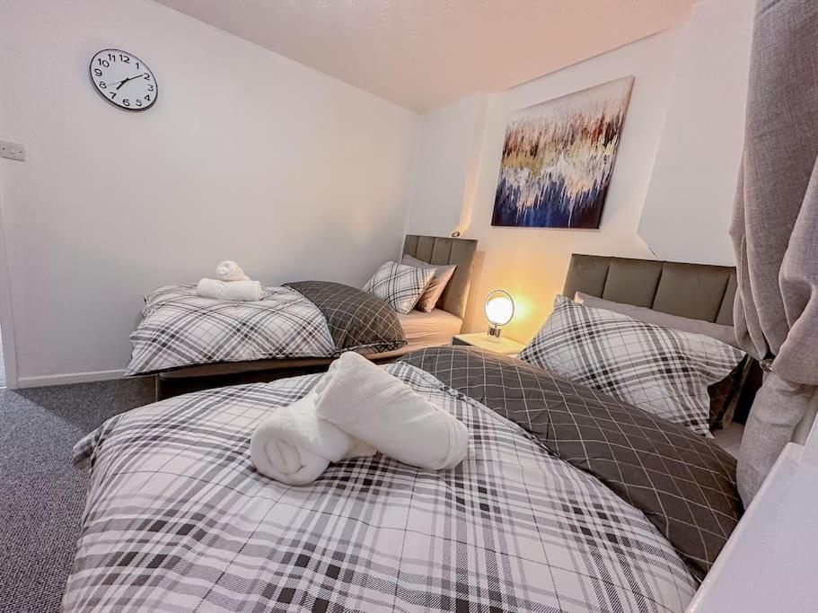 Elegant Home in Wavendon Gate MK
