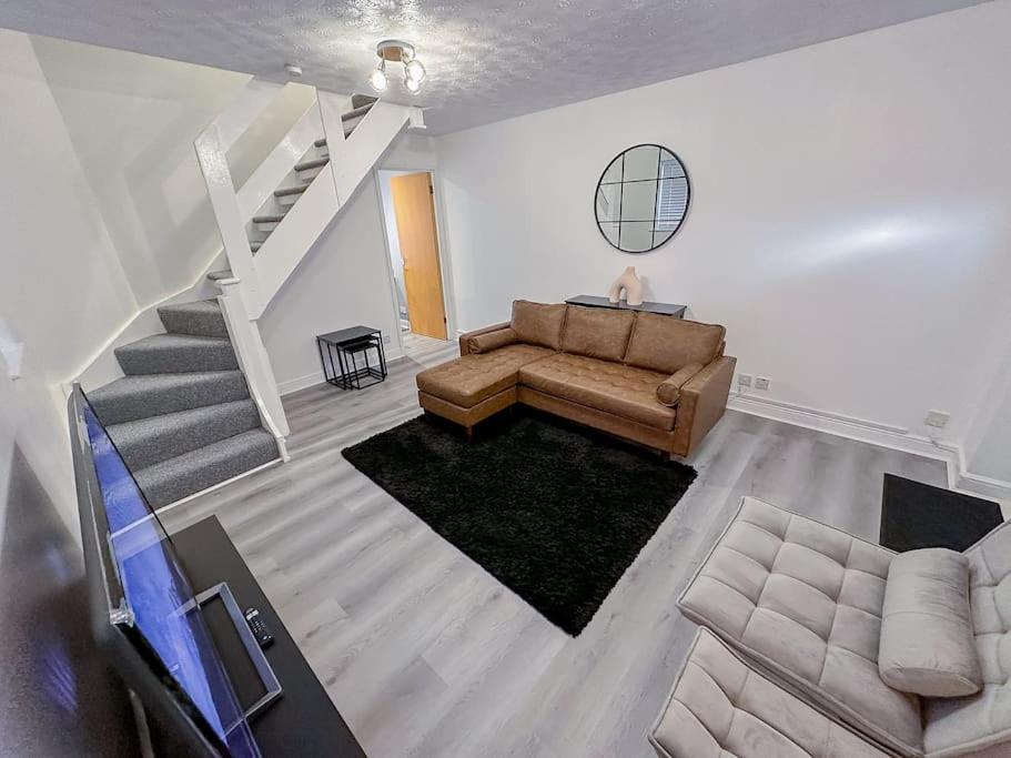 Elegant Home in Wavendon Gate MK