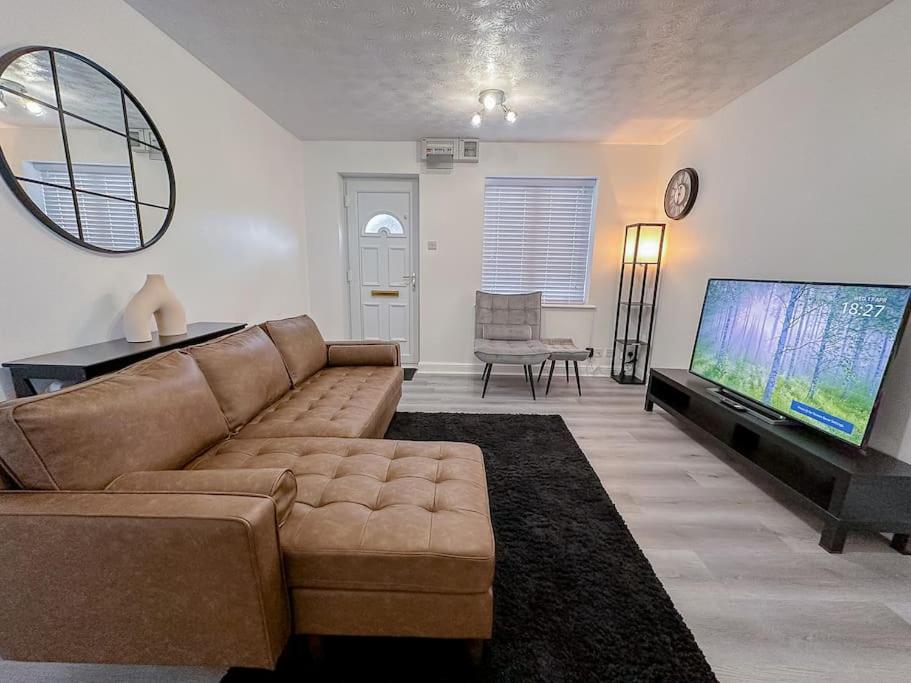Elegant Home in Wavendon Gate MK