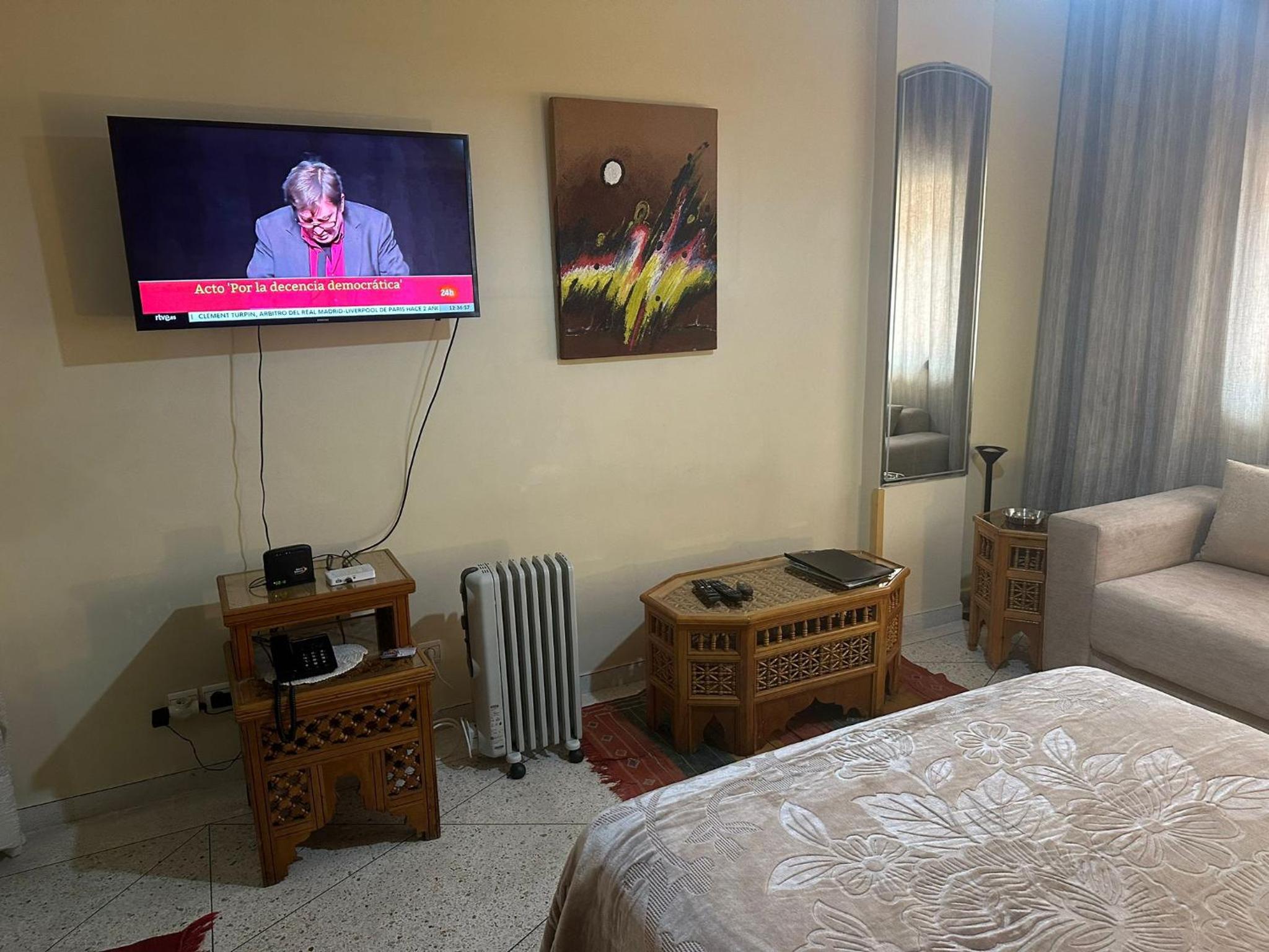 hotel room