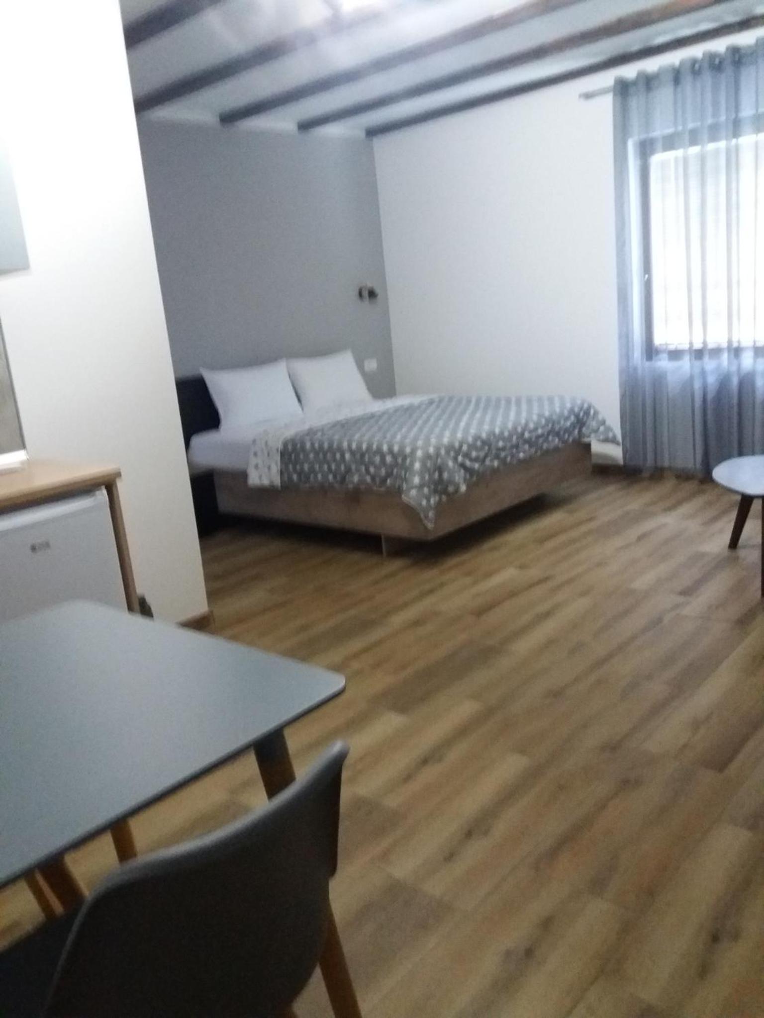 Seka Apartmani
