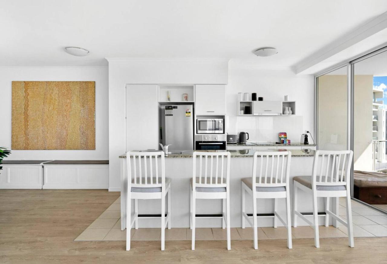 Oceanfront Oasis 3 Bedroom Apartment