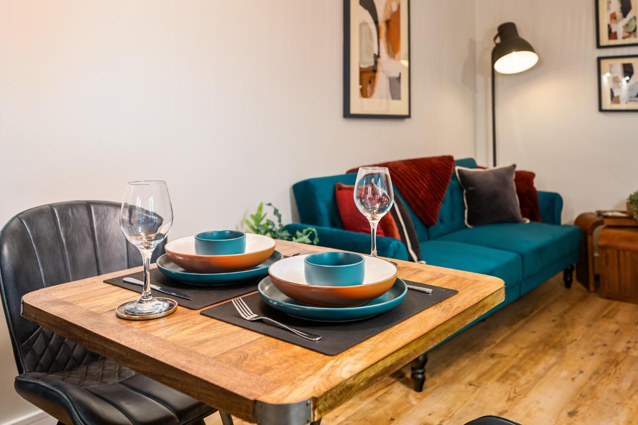 Coach House by Coppergate Grimsby view 3
