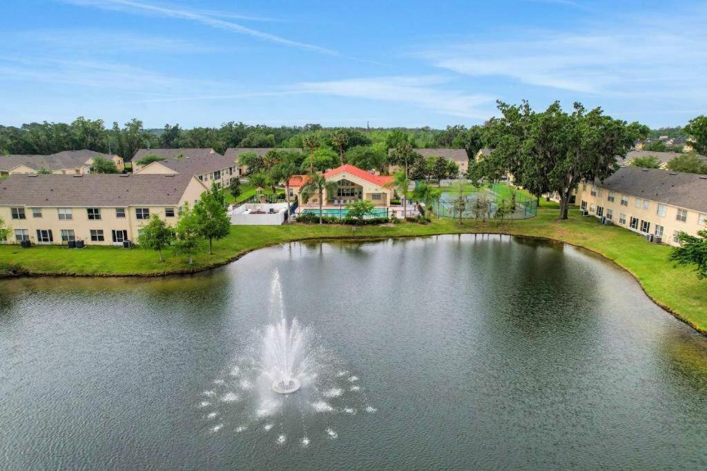 Cozy apartment near Disney with 3 bedrooms 58 view 5