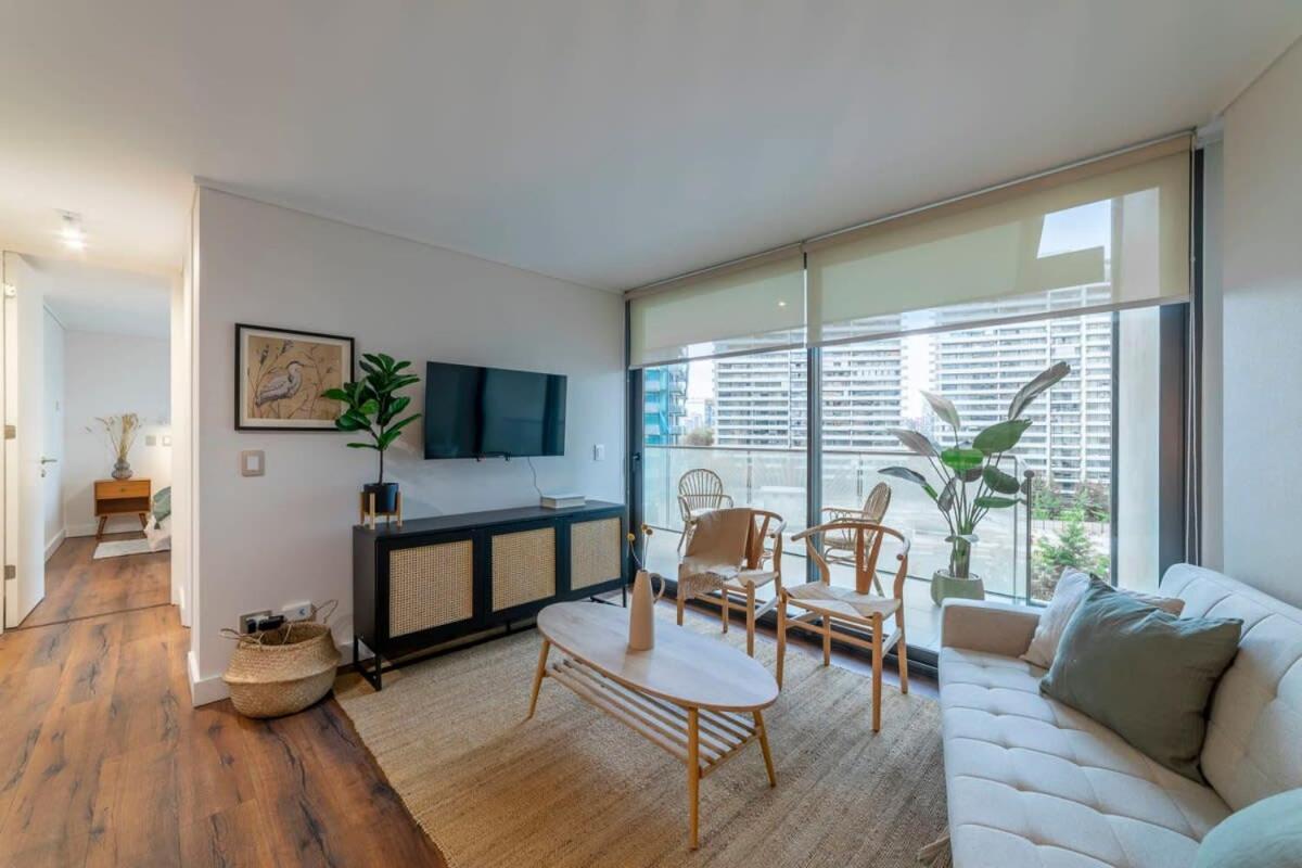 Descubre la Elegancia 2 habitaciones en Las Condes