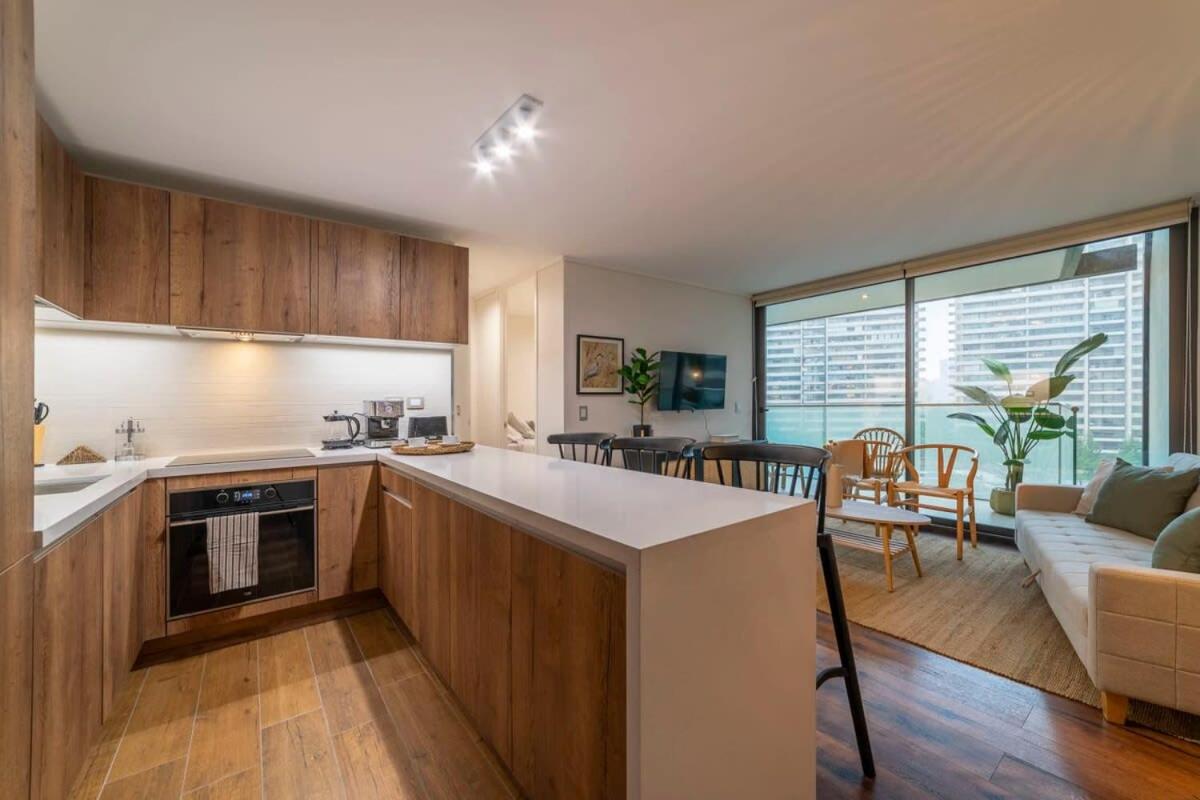 Descubre la Elegancia 2 habitaciones en Las Condes