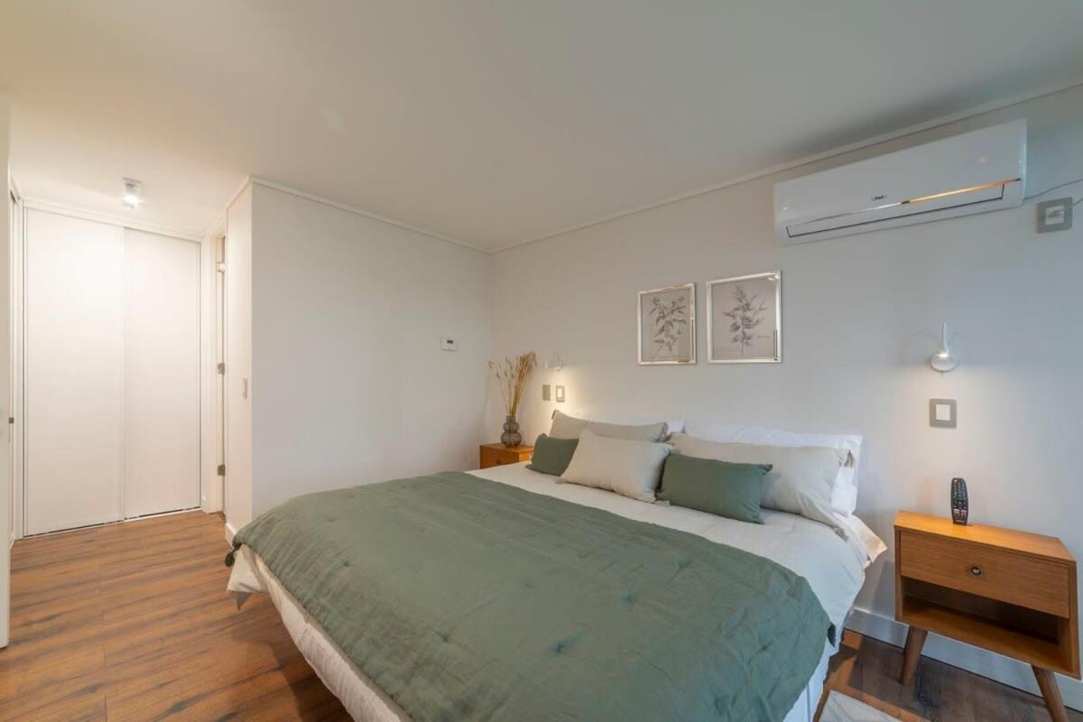 Descubre la Elegancia 2 habitaciones en Las Condes