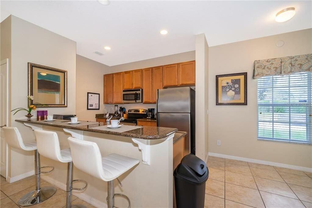 Comfy 5BR4BA in Paradise Palms Resort