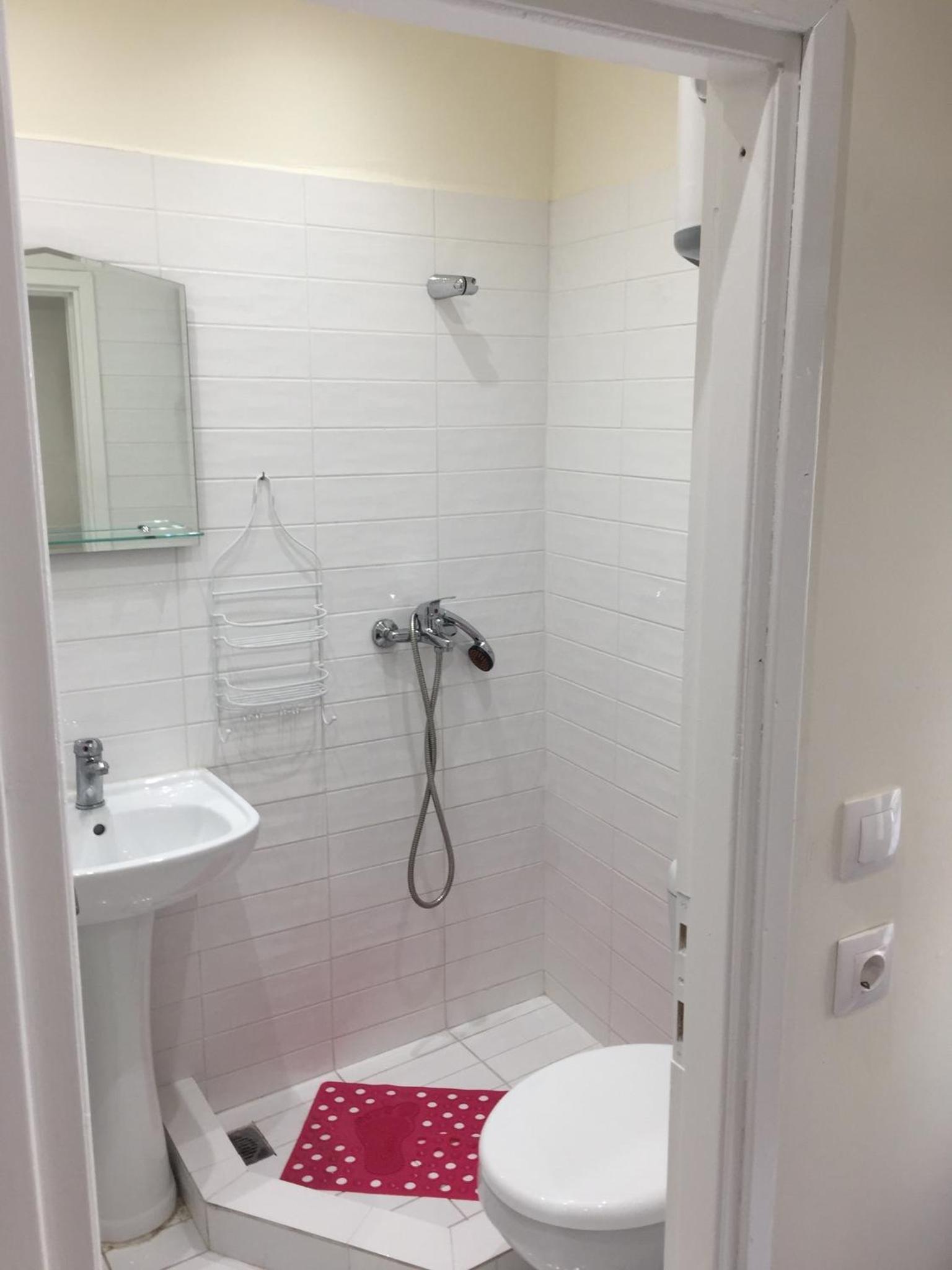 Agnes Rooms view 2