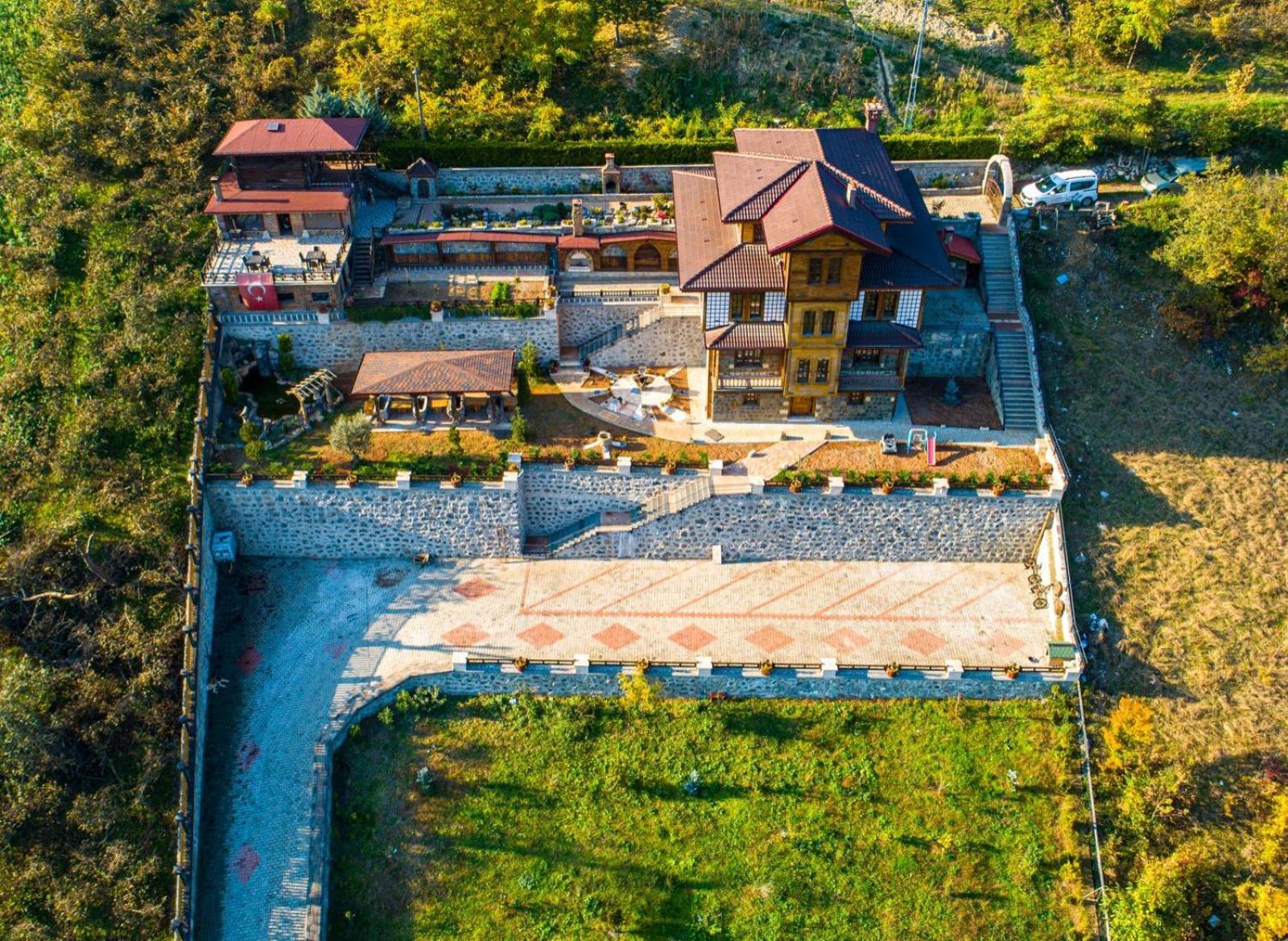 Bakoğlu Konağı