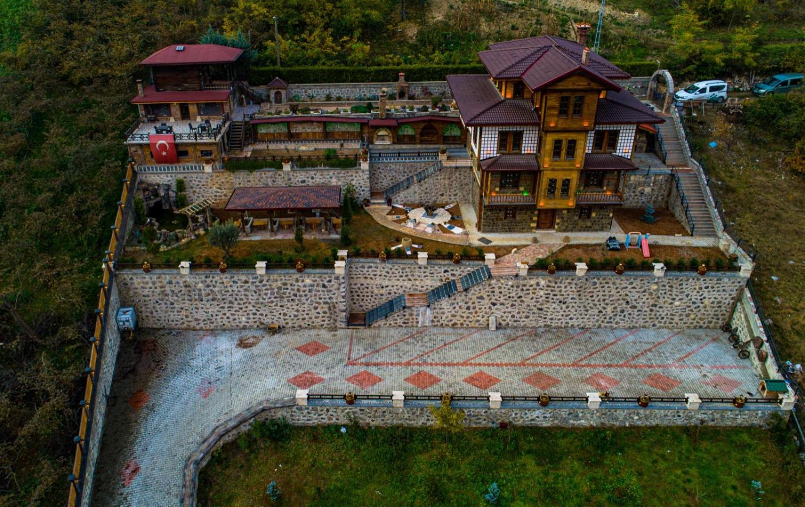 Bakoğlu Konağı
