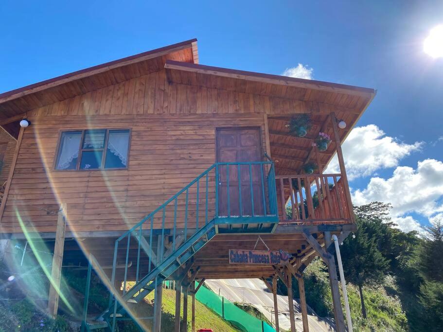 Cabaña Princesa Roja - PERFECT view of the valley!