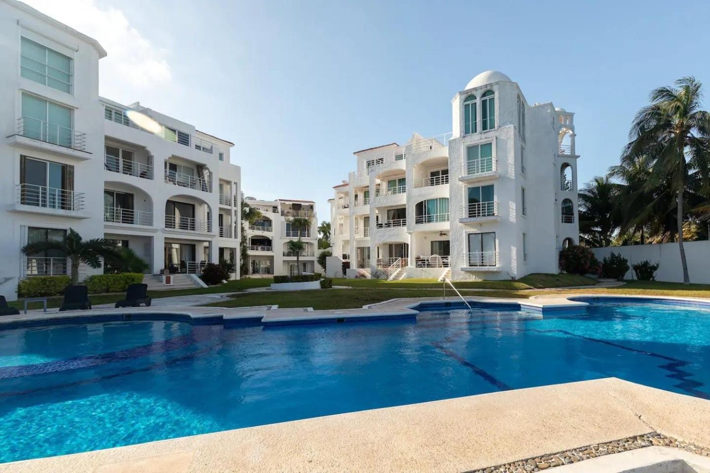 Hotel Zone Oceanside 2 Bedroom 2 Bath Condo