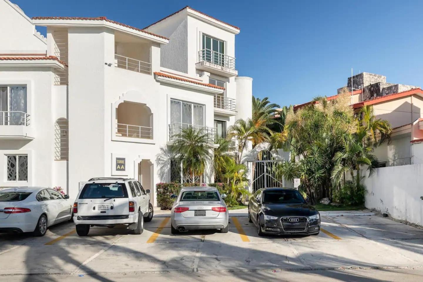 Hotel Zone Oceanside 2 Bedroom 2 Bath Condo