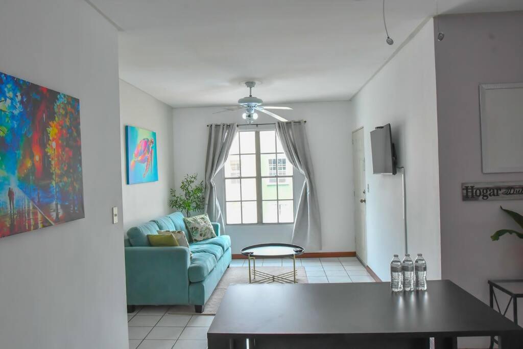 Comfy & Cozy Apartment in Col Escalon view 5