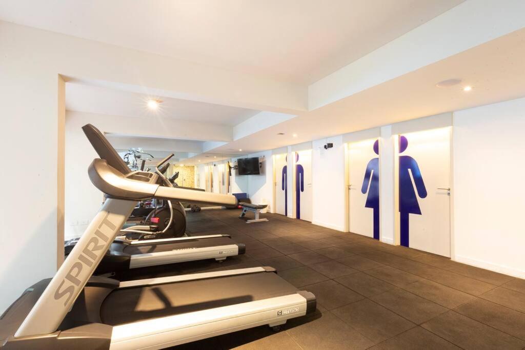 AVENIDA 9 DE JULIO Y SAN JUAn, SAN TELMO, GYM Y PILETA!!
