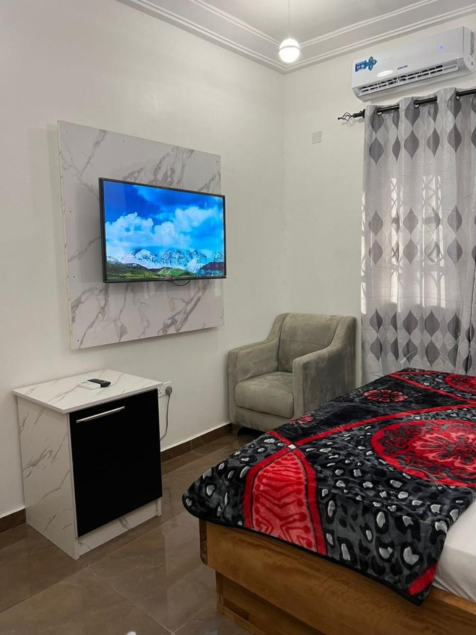 Floranth Apartment