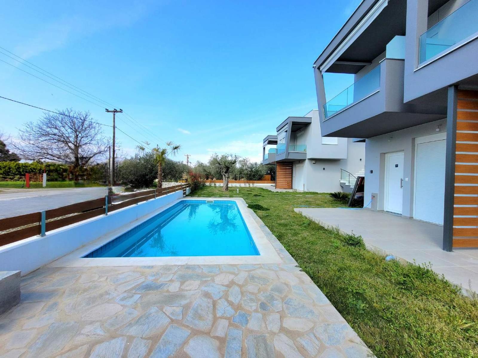Ethra Apartment T