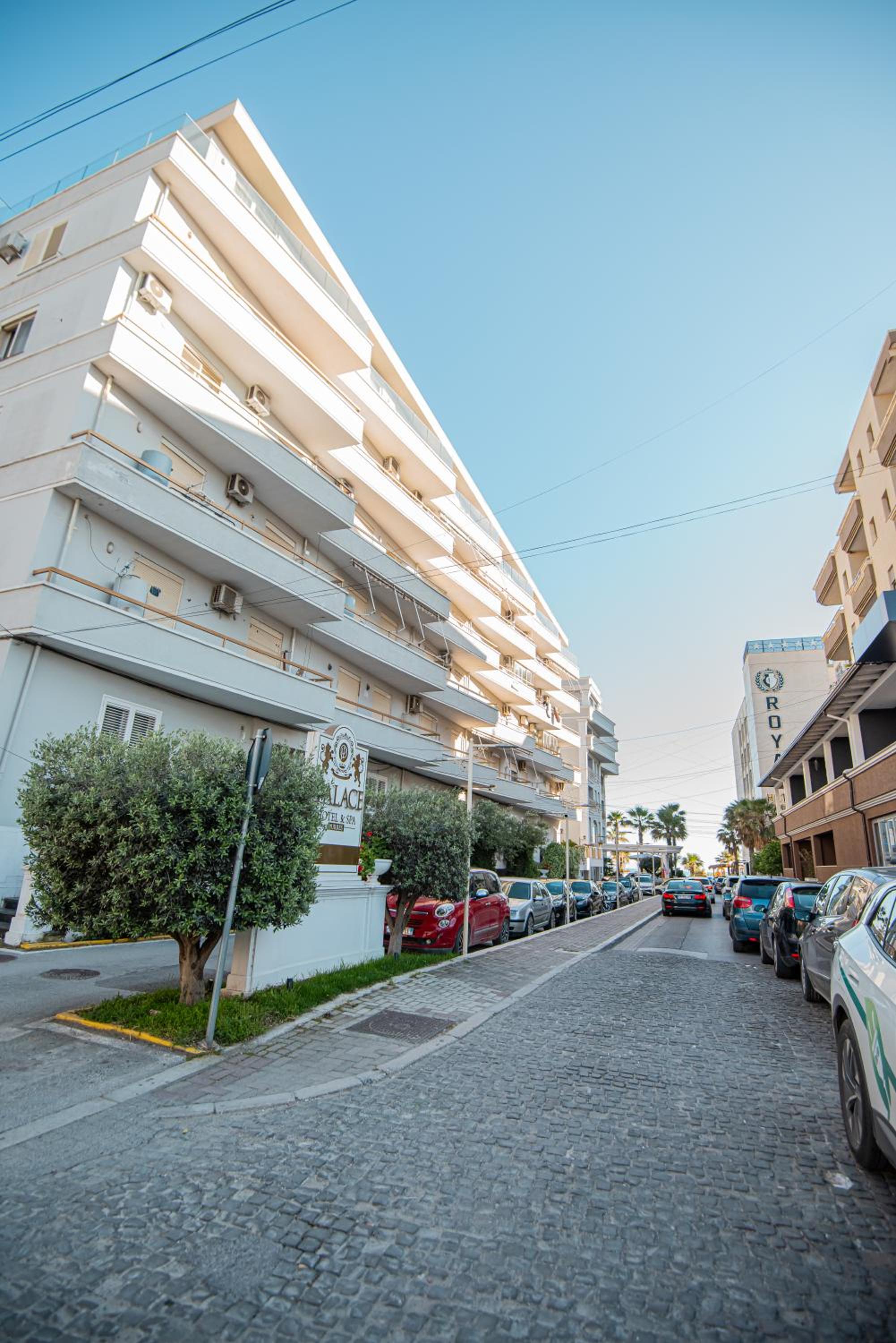 Vivi's Seaside Apartment