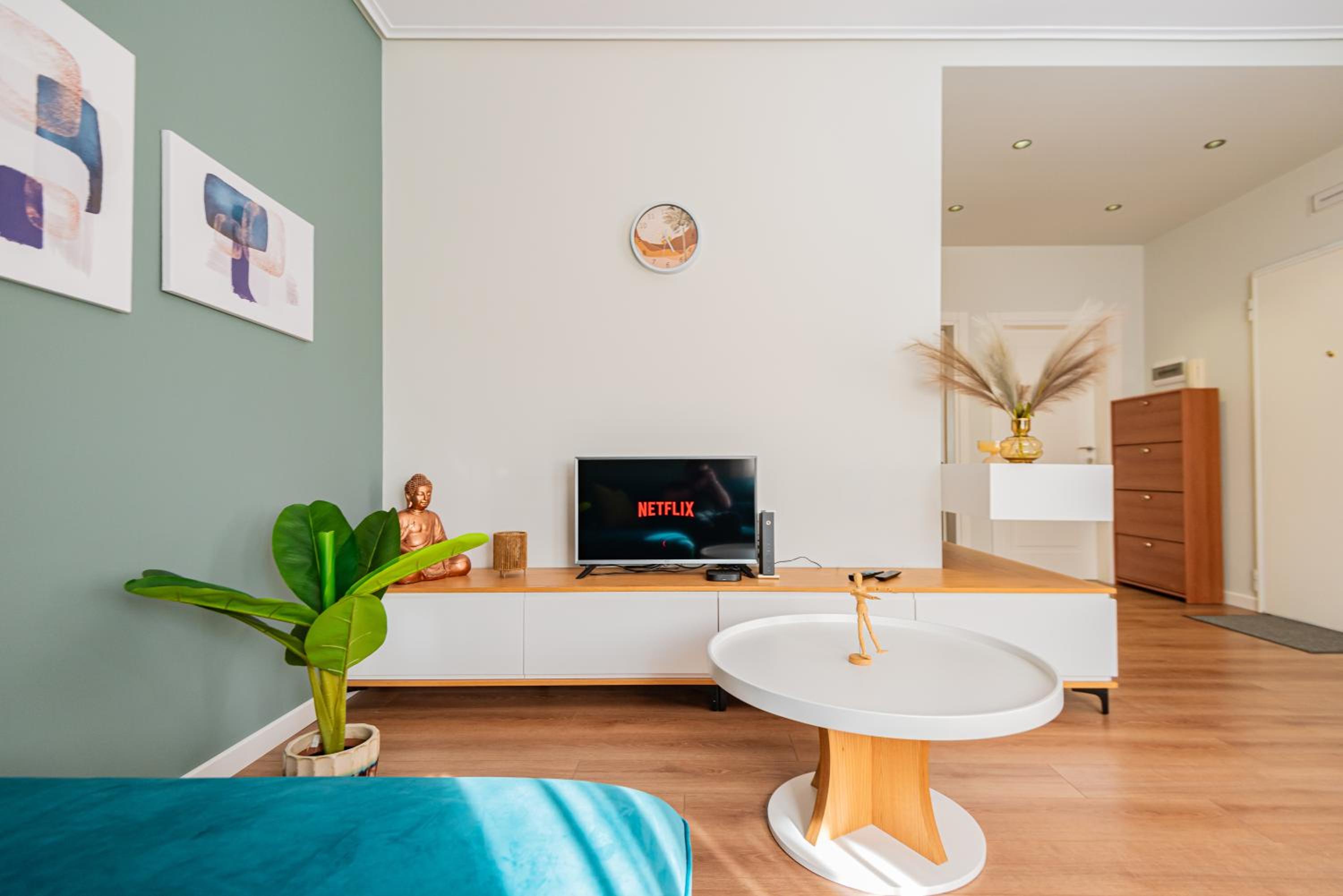 Vivi's Seaside Apartment