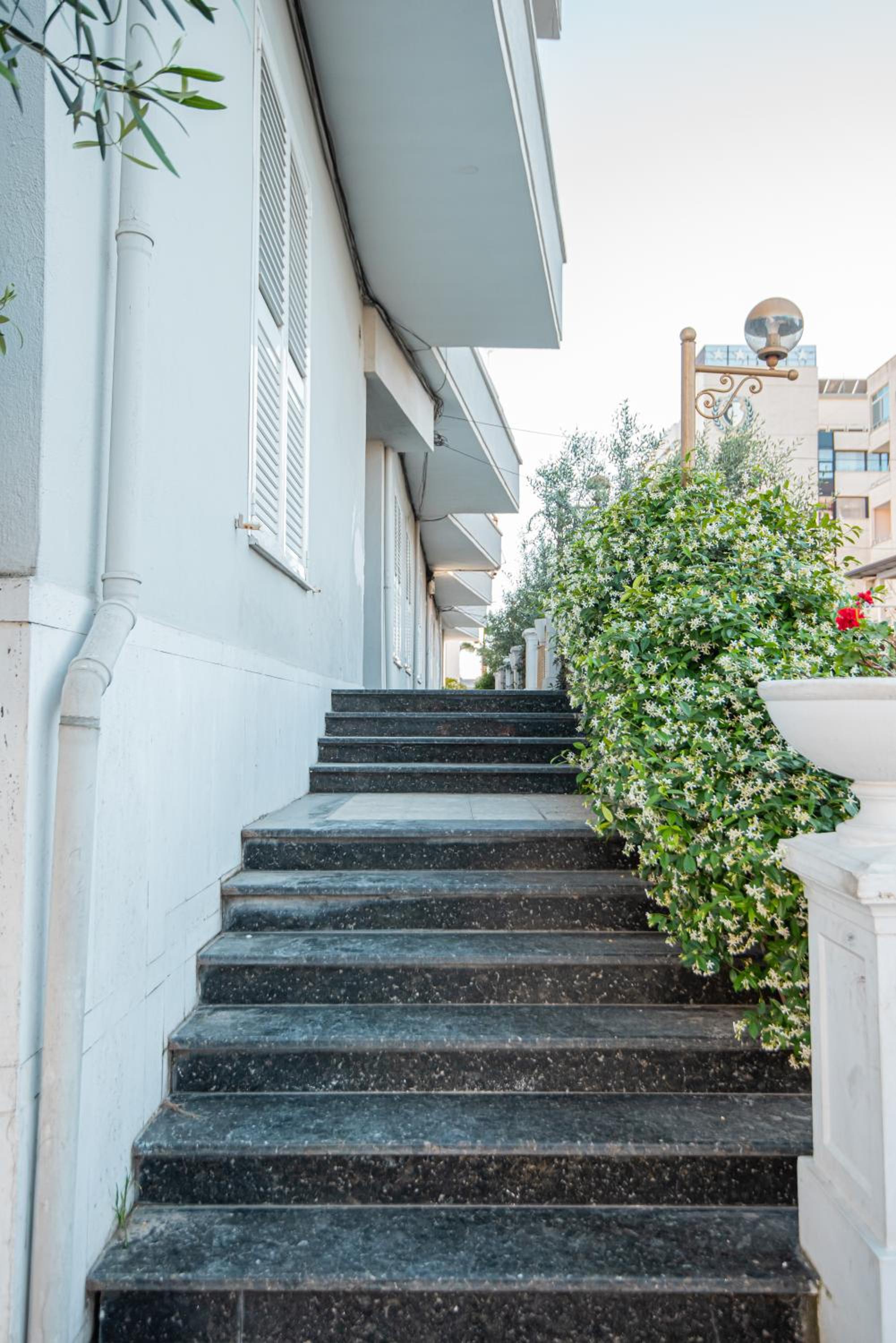 Vivi's Seaside Apartment