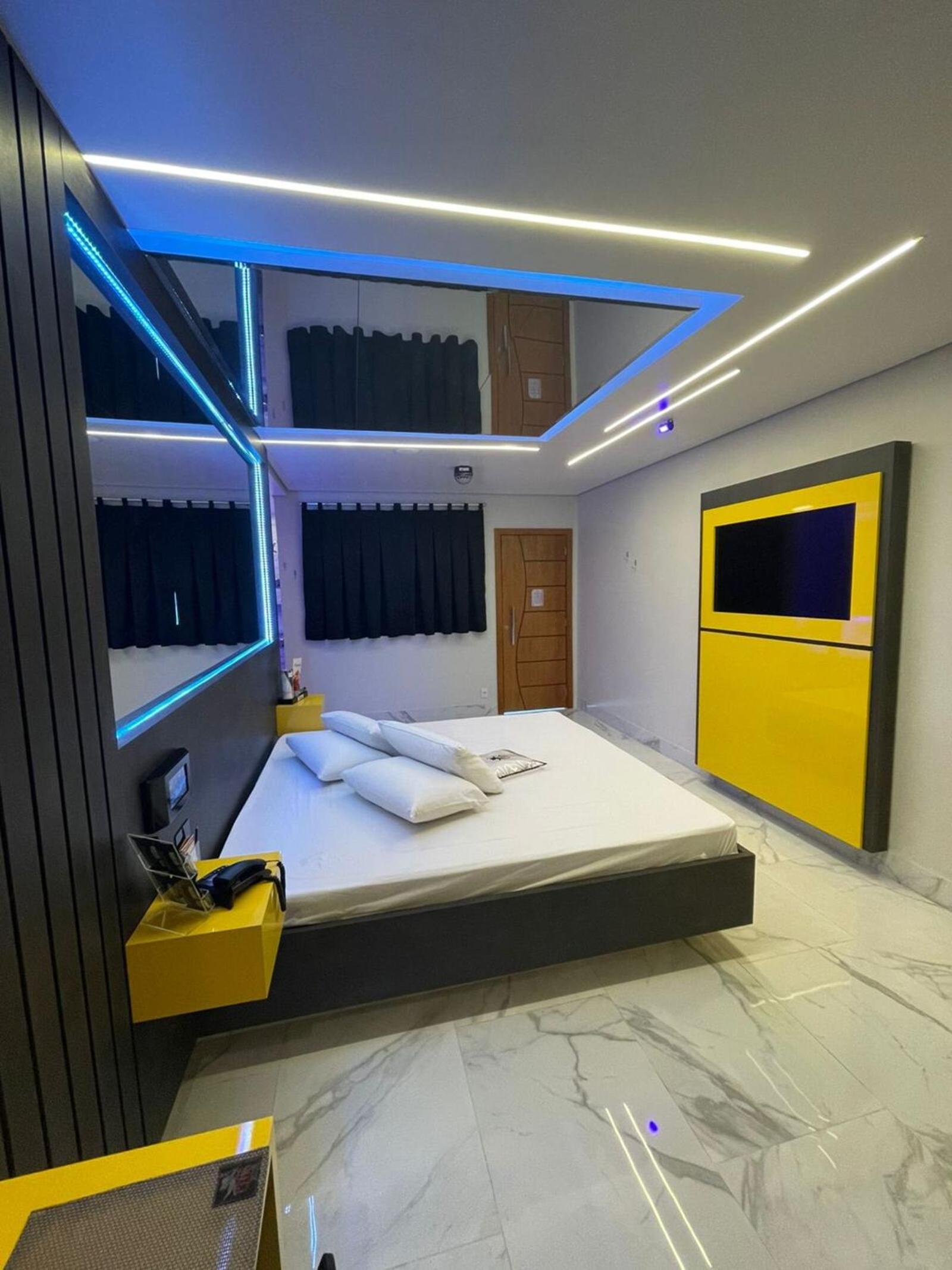 Eros Motel