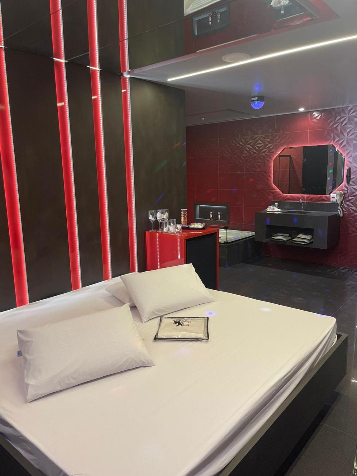 Eros Motel