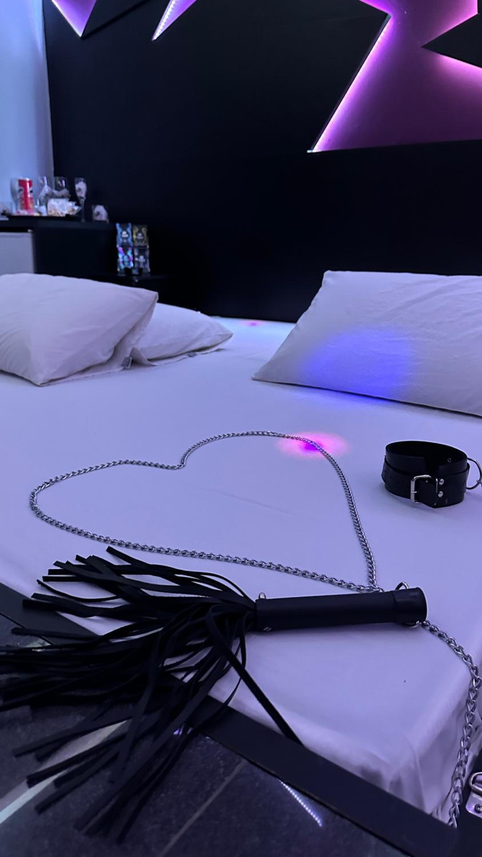 Eros Motel