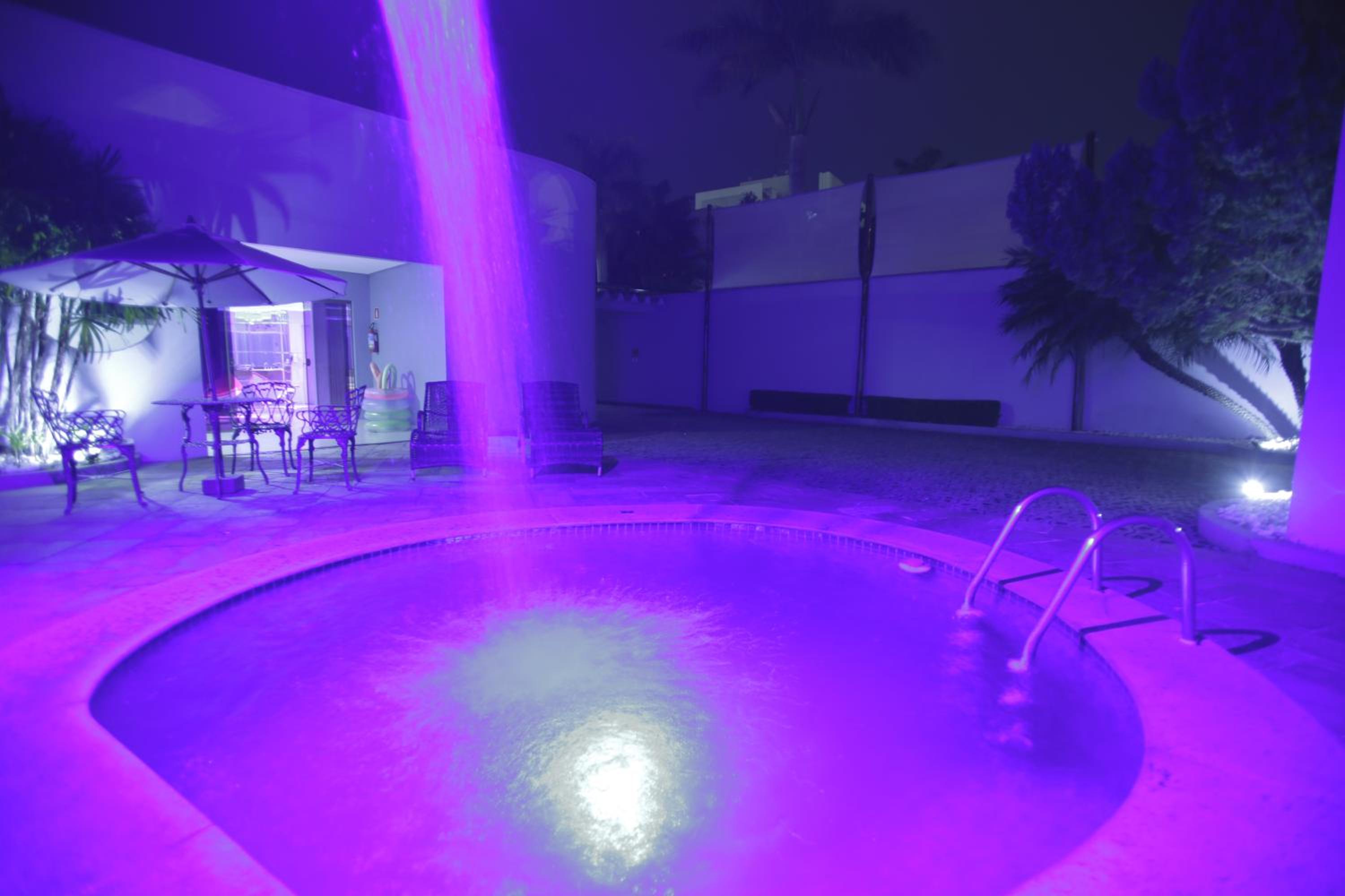 Eros Motel