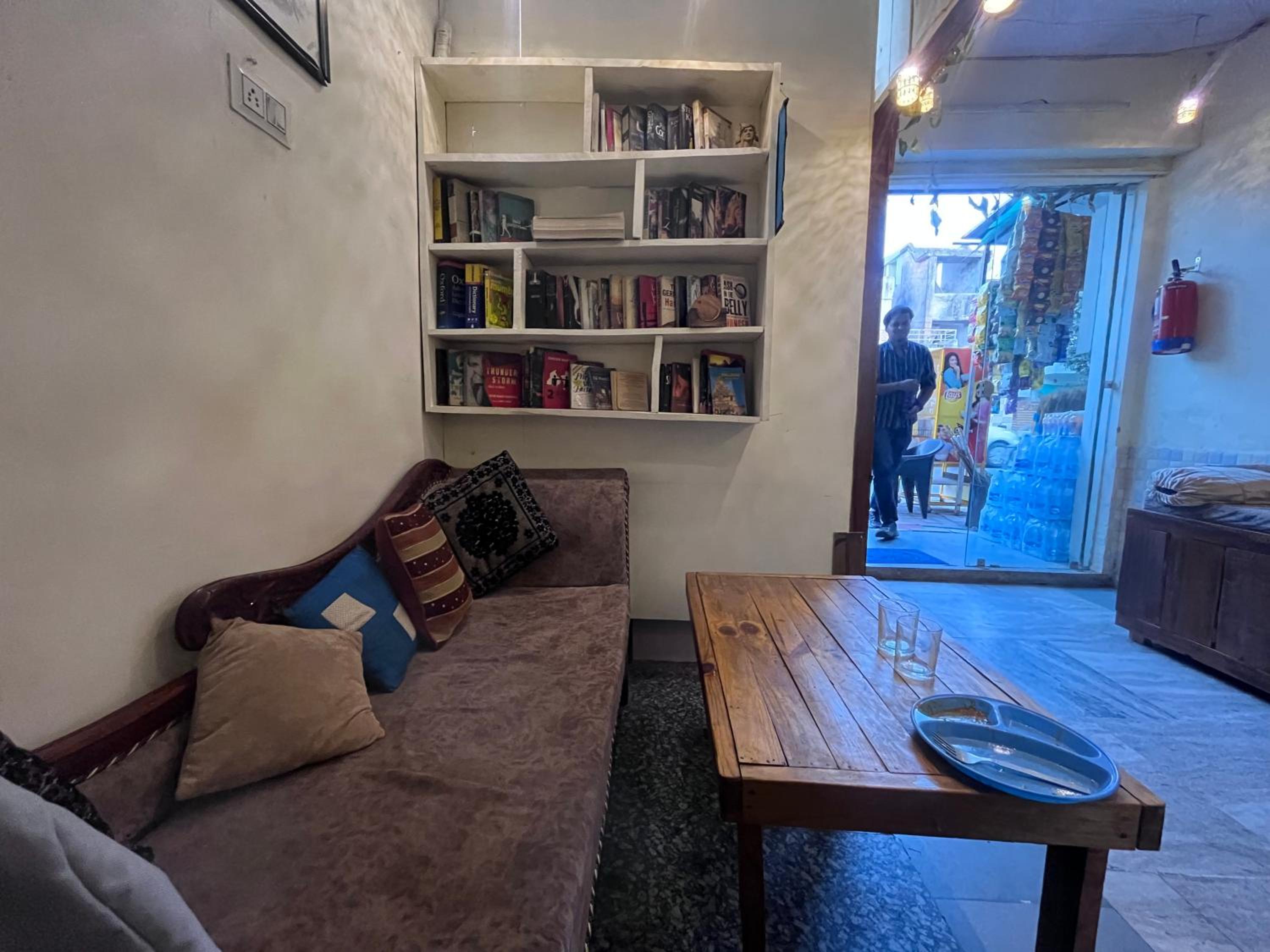 lounge