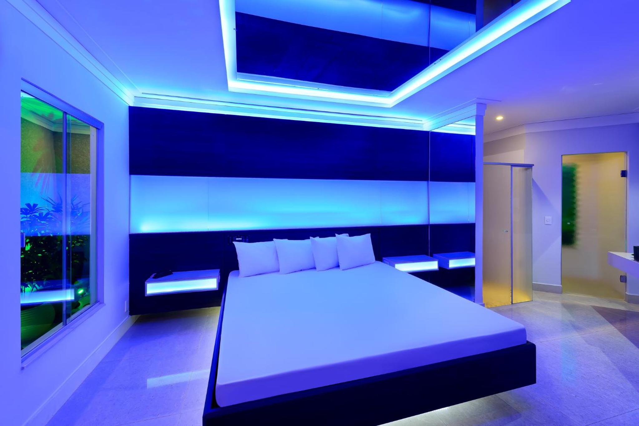 Eros Motel
