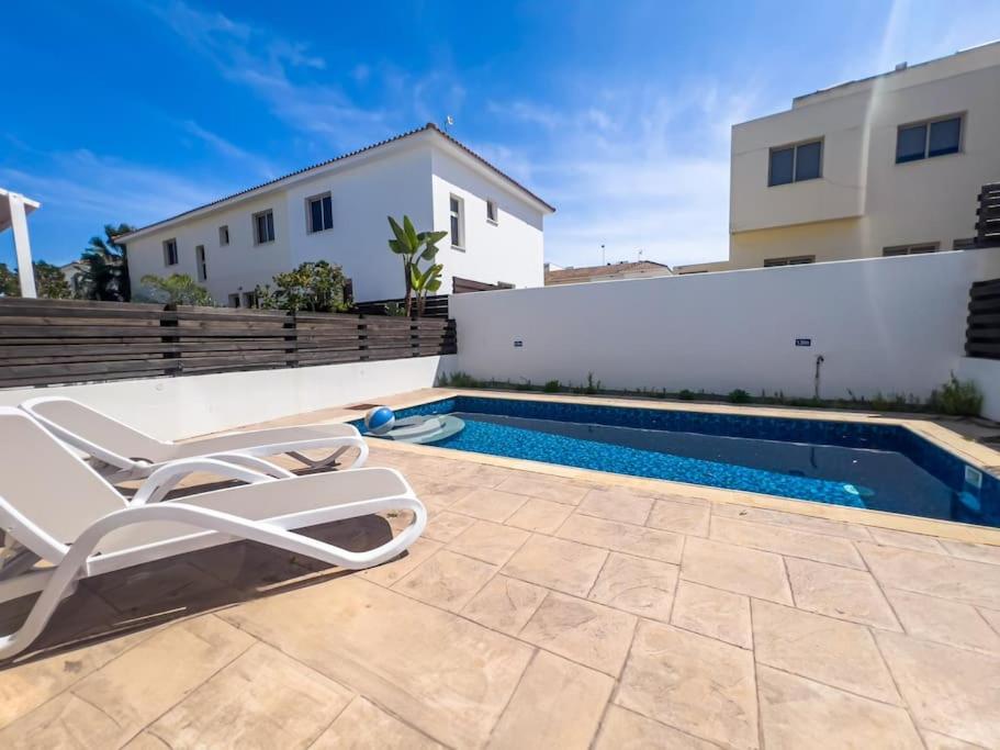 Pernera Seaside Villa - Sun, Sea, Poolside Bliss