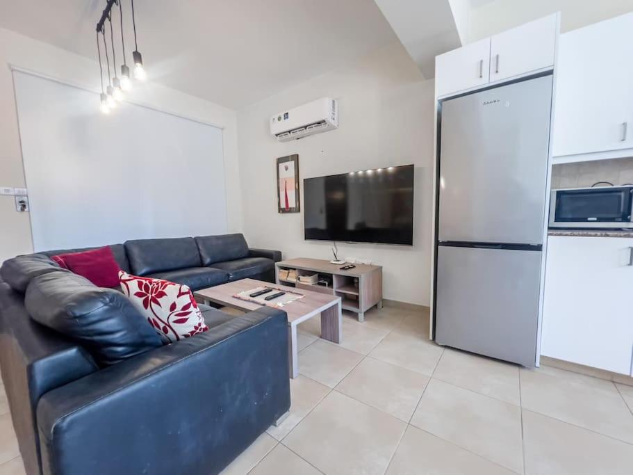 Pernera Seaside Villa - Sun, Sea, Poolside Bliss