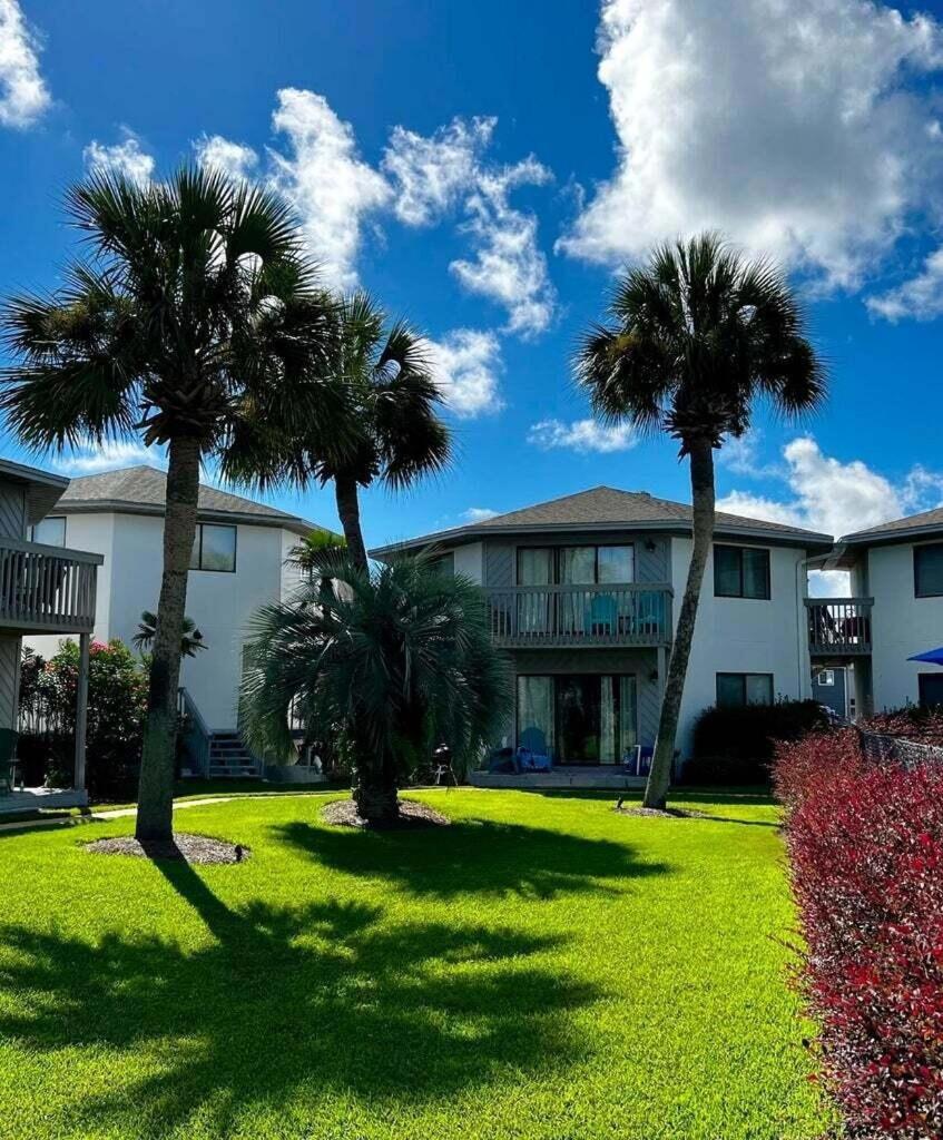 Crystal Village II Unit 10B- close to beach and pool! view 4