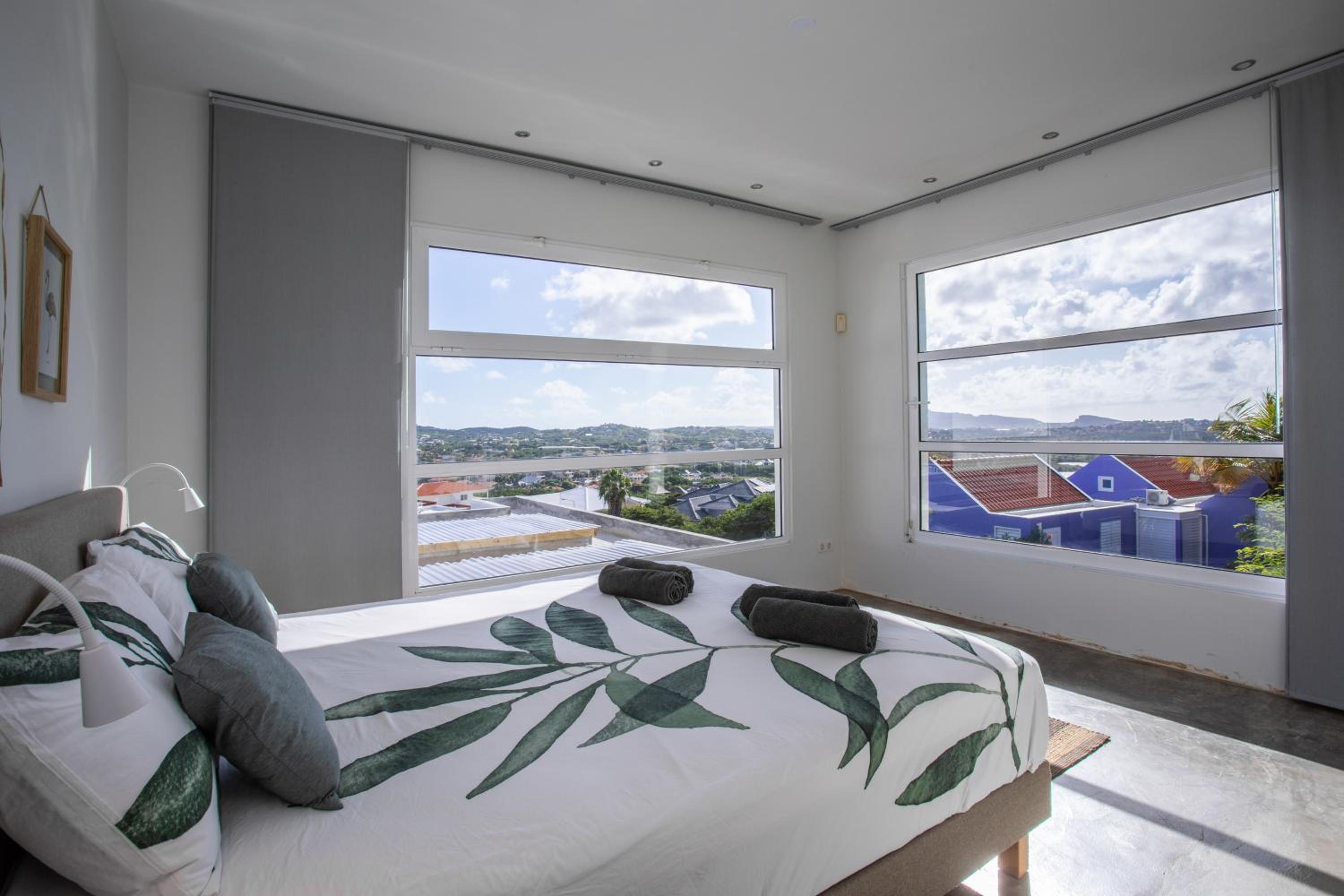 Nieuw! Villa South Beach Curacao, close to Jan Thiel
