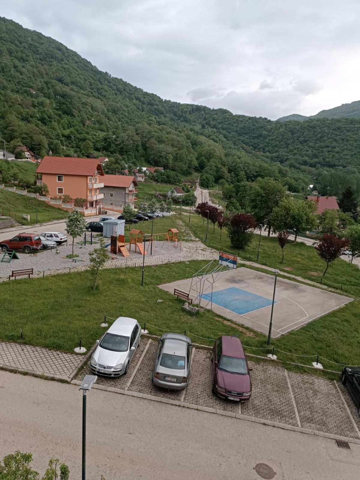 Apartmani Lena