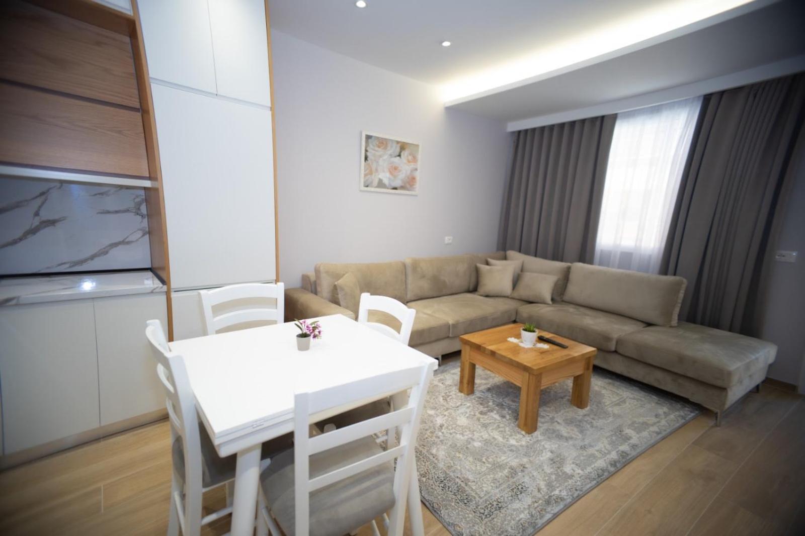 Deizi Apartaments1 - Premium, Durres