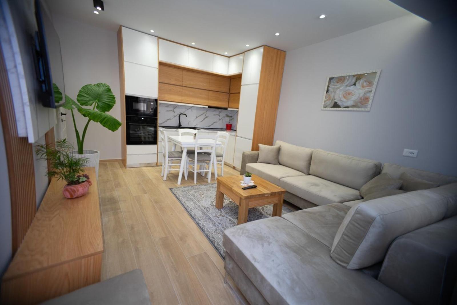 Deizi Apartaments1 - Premium, Durres