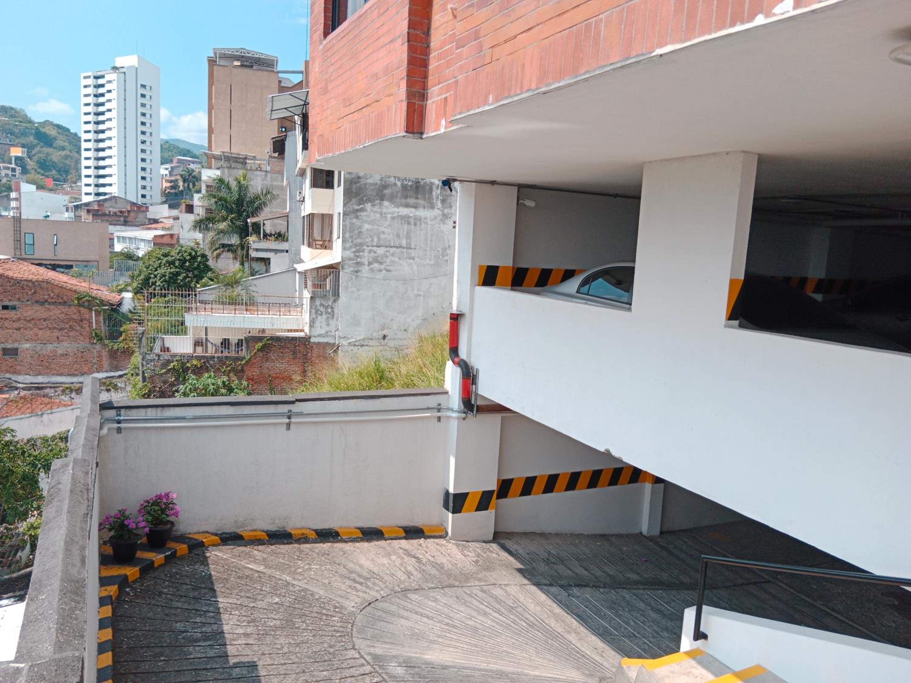 501-Duplex parking private gran vista central a 8 min del norte y centro