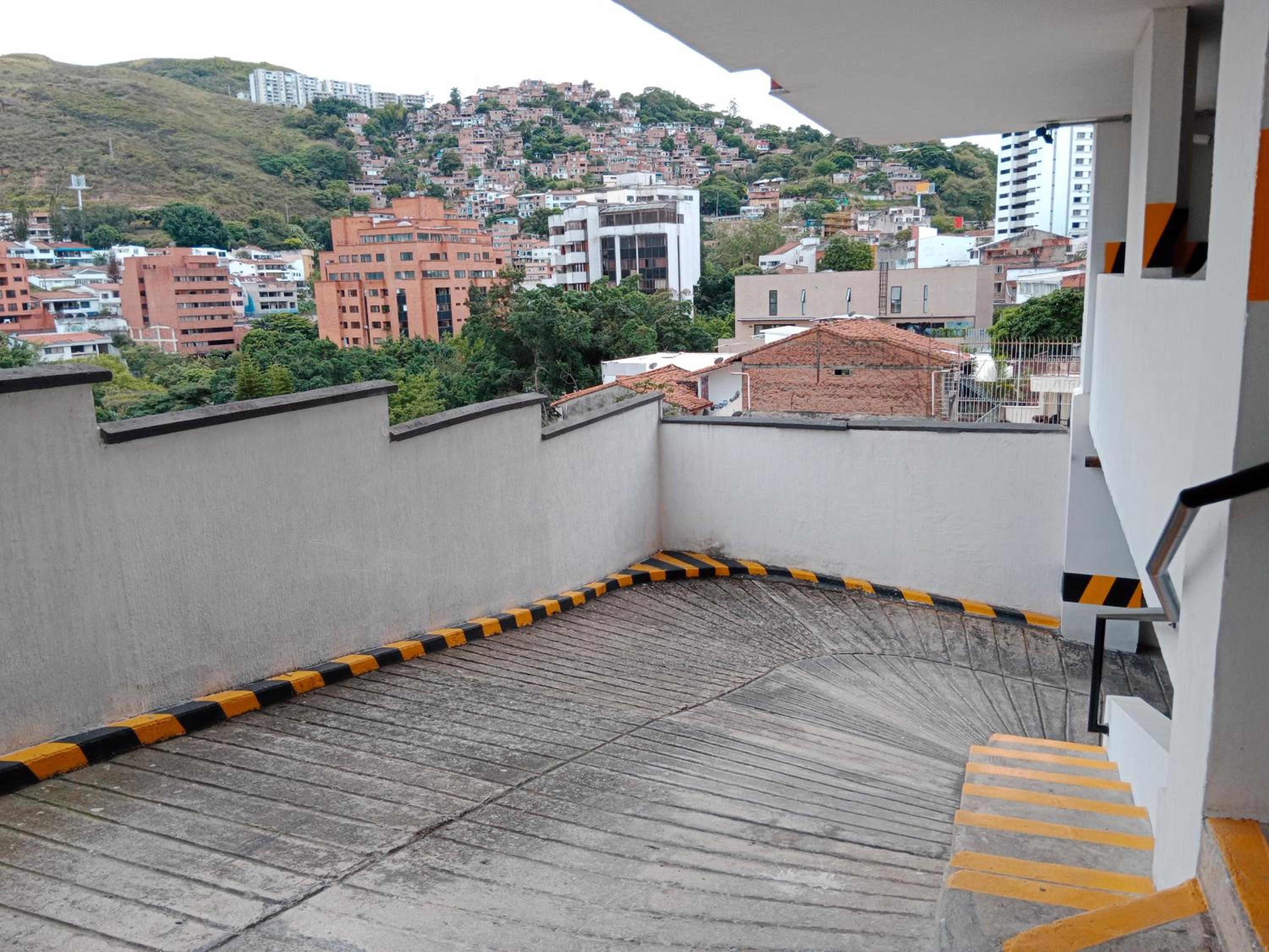 501-Duplex parking private gran vista central a 8 min del norte y centro