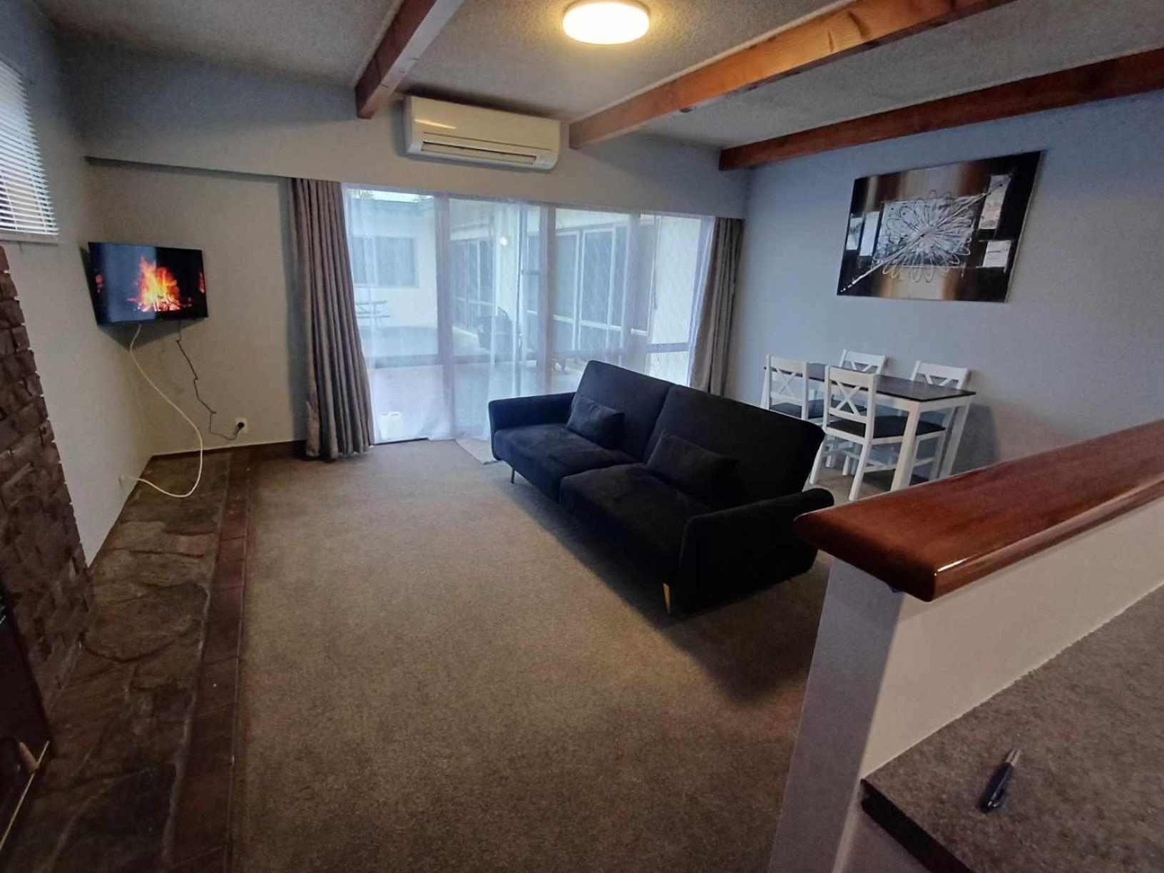 Aqua Accommodation view 4