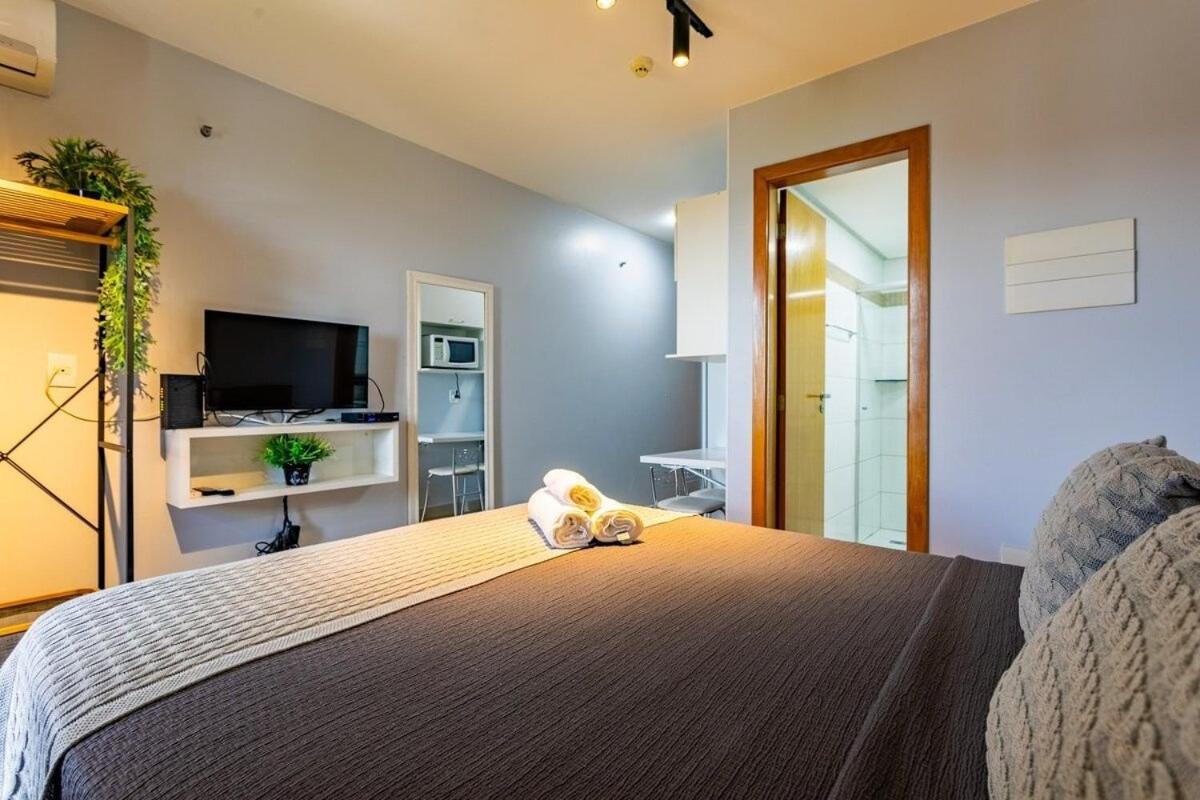 Life Resort beira lago próx a esplanada