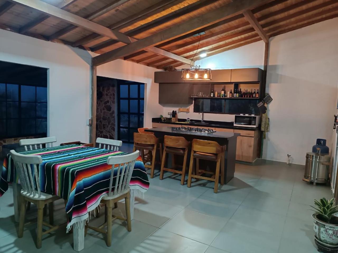 cabaña la esmeralda