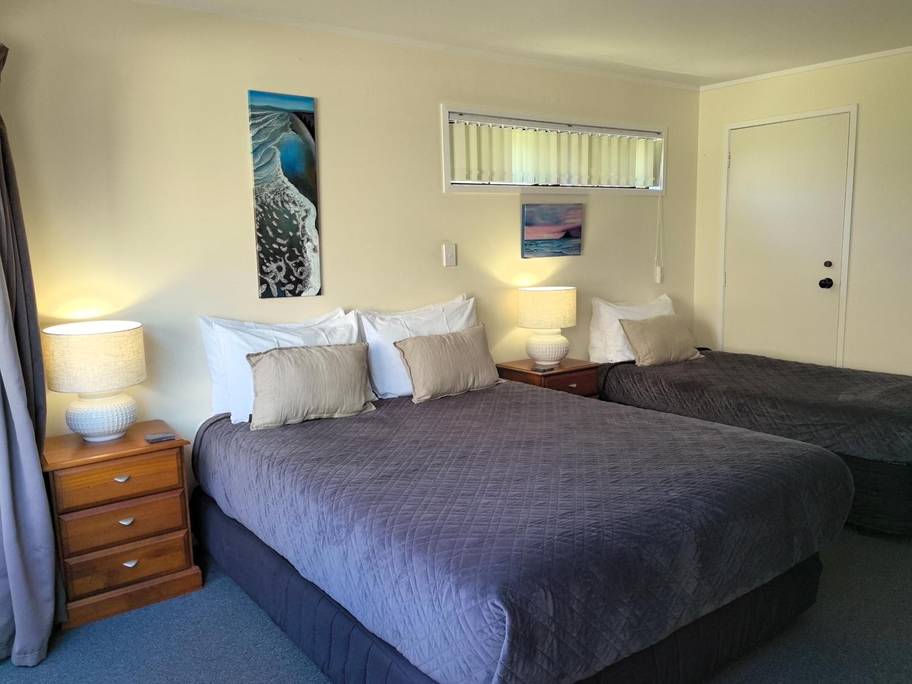 Aquarius Motel