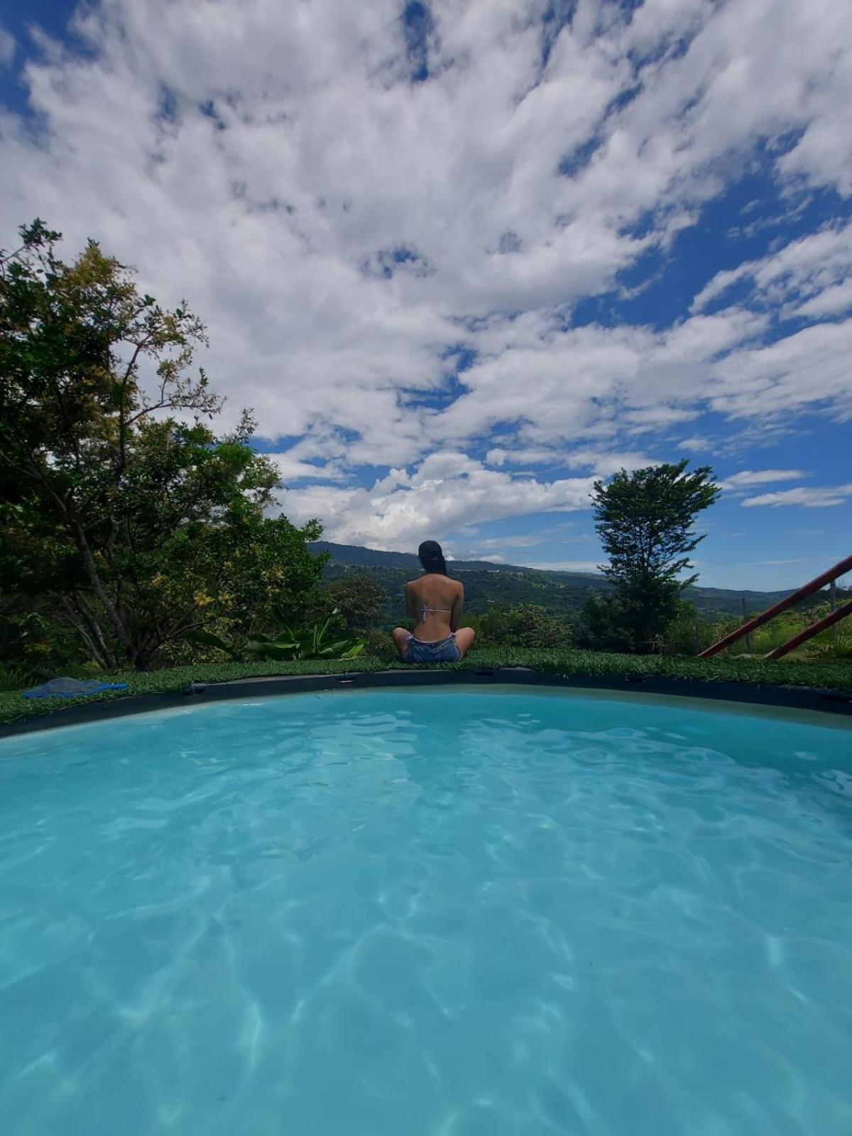 Posada Turistica Rural y Glamping Altos del Dorado La Mesa