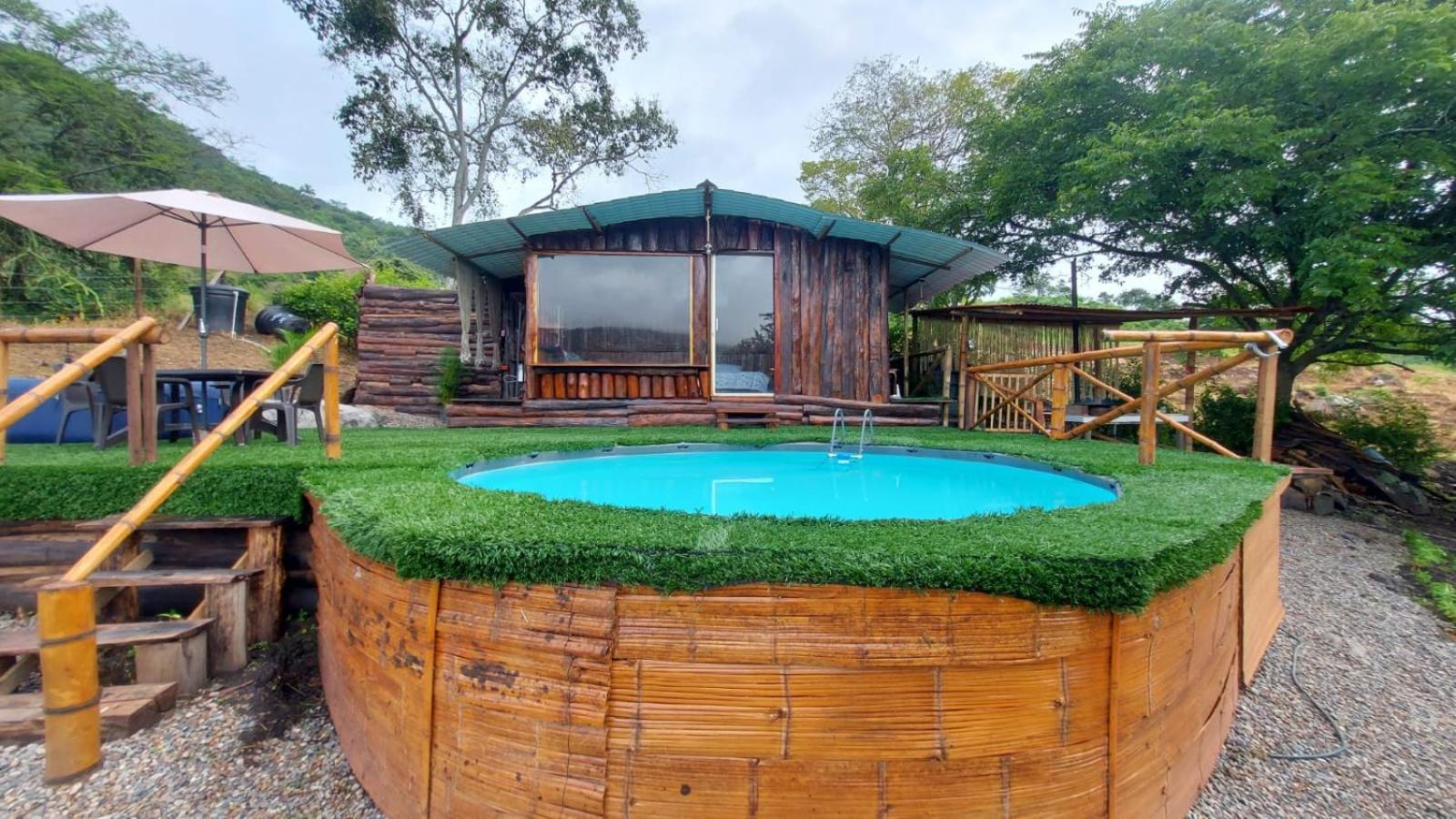 Posada Turistica Rural y Glamping Altos del Dorado La Mesa