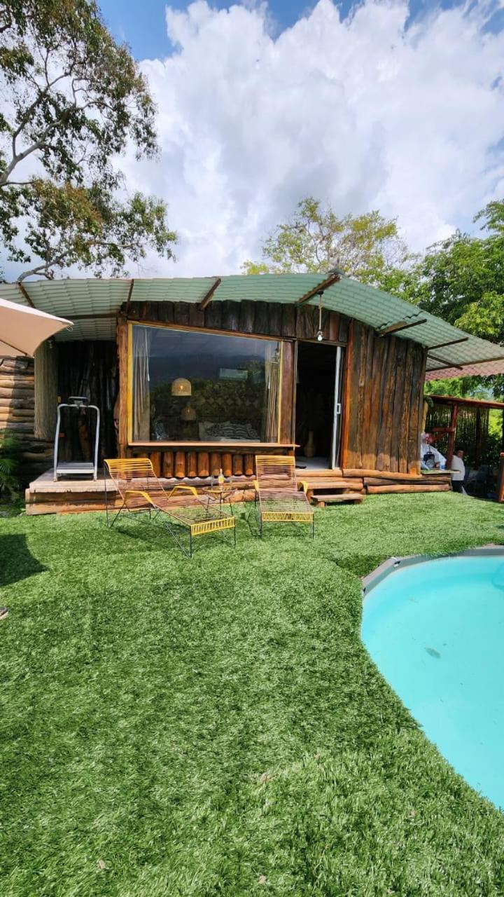 Posada Turistica Rural y Glamping Altos del Dorado La Mesa