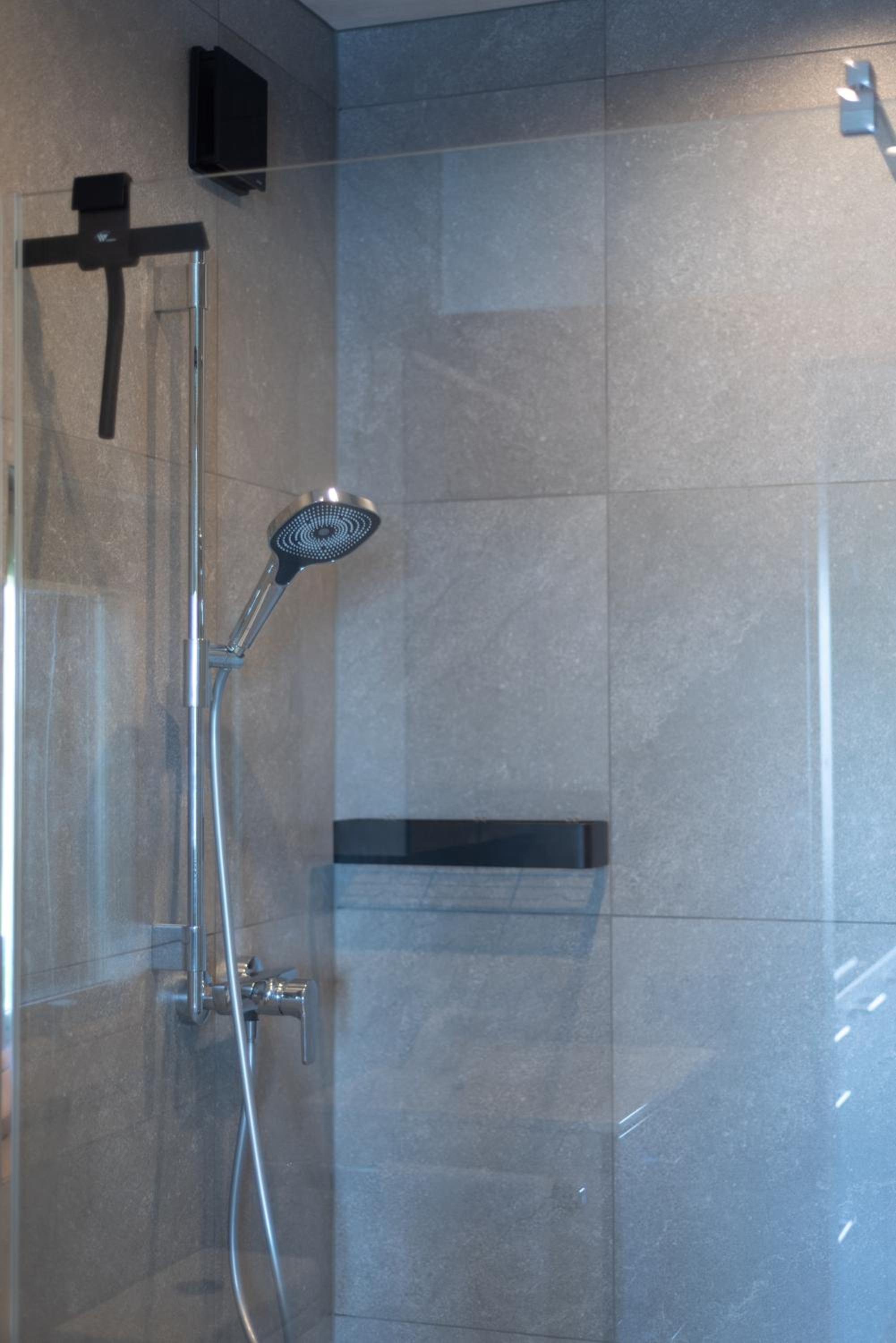 Exklusives Seehaus LAKEHOUSE in Bestlage mit privaten Sandstrand und eigenem Boot und SUP