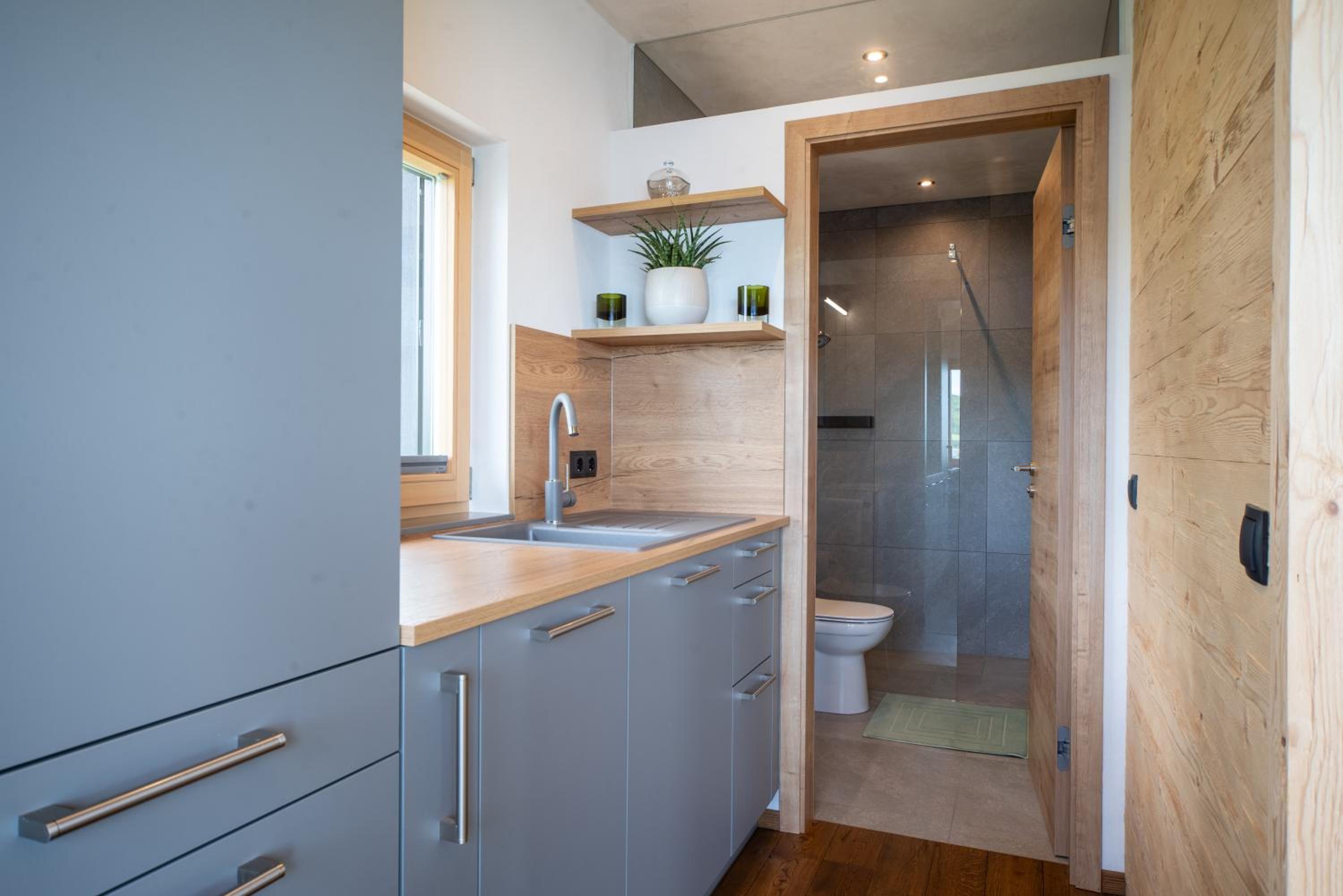 Exklusives Seehaus LAKEHOUSE in Bestlage mit privaten Sandstrand und eigenem Boot und SUP