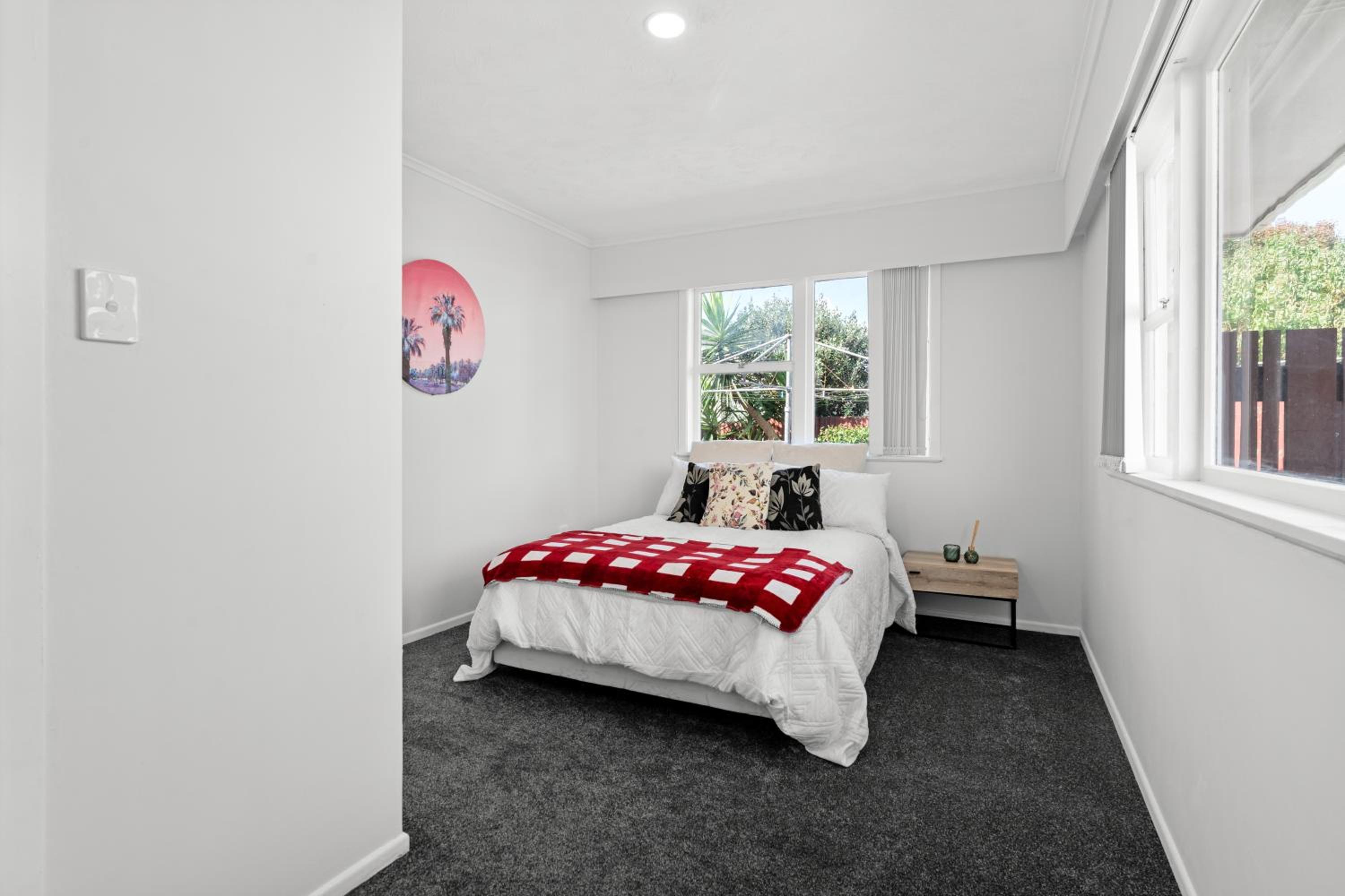 Auckland airport holiday home in the greens view 2